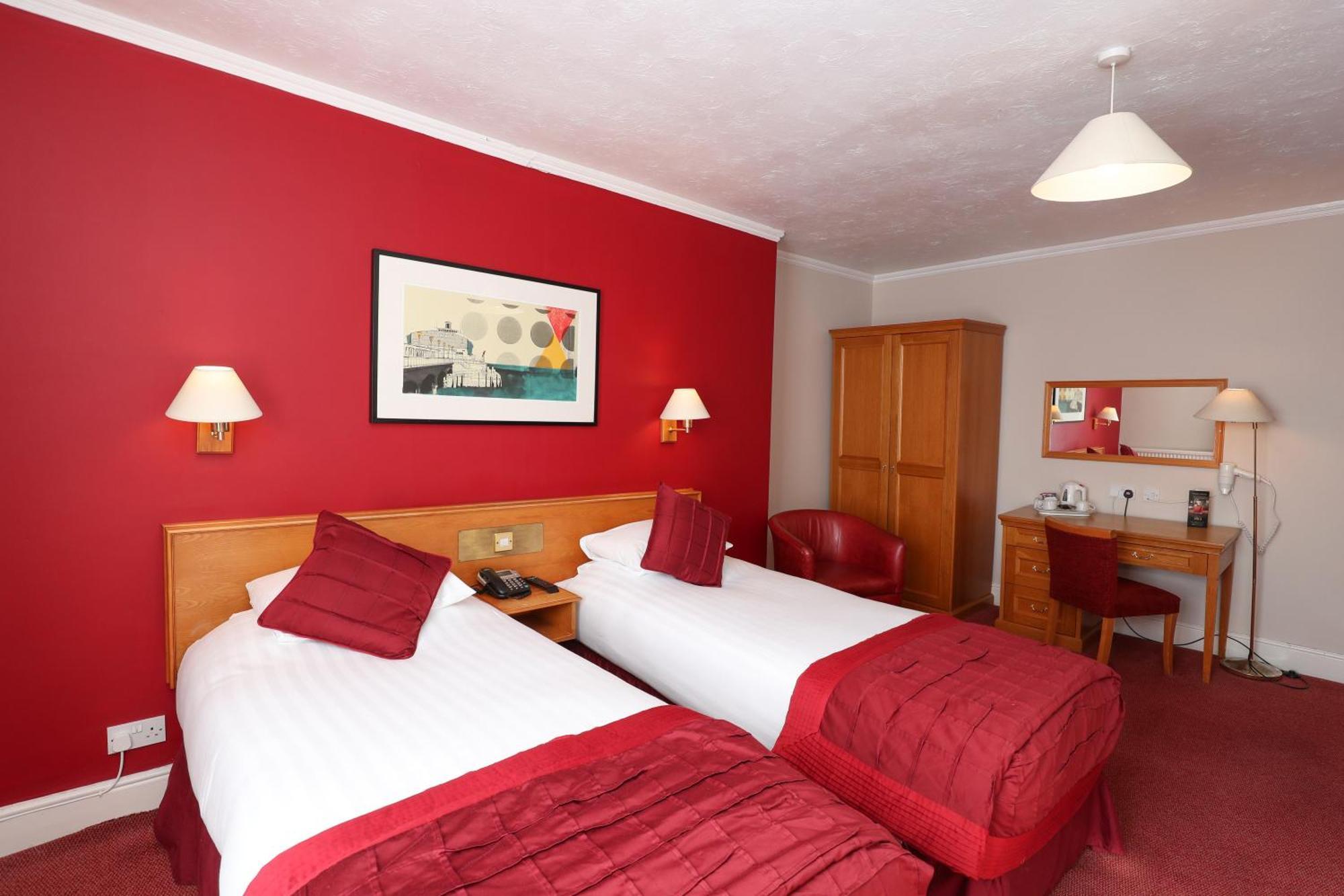 Royal Exeter Hotel Bournemouth Bagian luar foto
