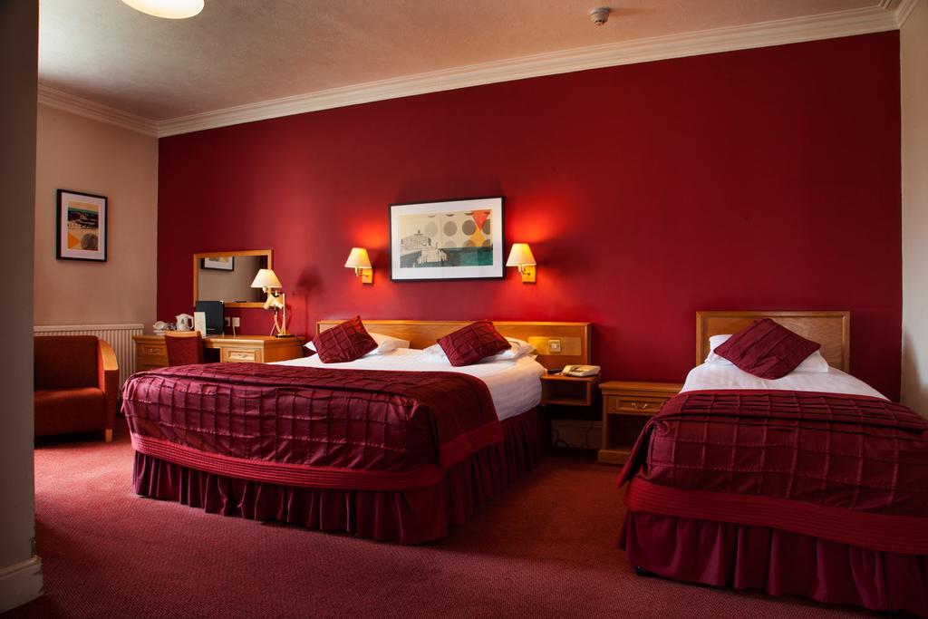 Royal Exeter Hotel Bournemouth Bagian luar foto