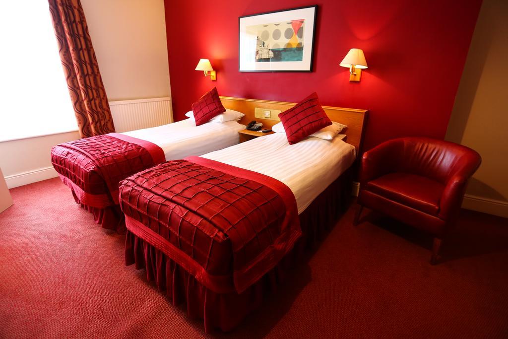 Royal Exeter Hotel Bournemouth Bagian luar foto